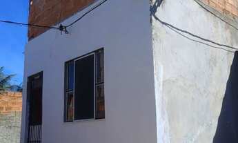 Imagem: Excelente Casa a Venda (R.G.I.) R$ 130.000,00