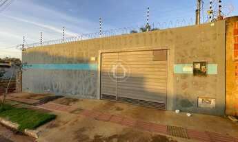 Imagem 2: CASA COM 3 QUARTOS TERRENO GRANDE