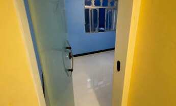 Imagem 6: Apartamento recém reformado todo no porcelanato com ar condicionado