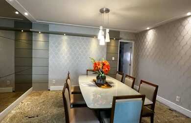 Imagem 2: Imóvel para aluguel e venda possui 210 metros quadrados com 4 quartos