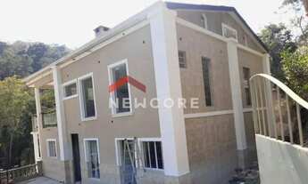 Imagem: Casa de condomínio em Rua Jair Amante