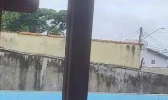 Imagem 2: Aluga-se 1 cômodo, 2 banheiros, varanda e piscina