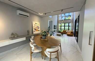 Imagem 5: Casa à venda em Votorantim, Condomínio Alphaville Nova Esplanada, com 4 suítes, com 360 m²