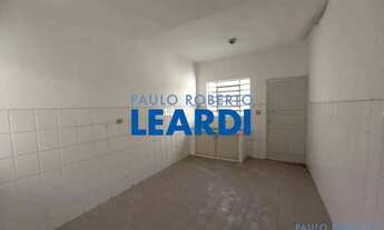 Imagem: CASA ASSOBRADADA - ITAIM BIBI - SP