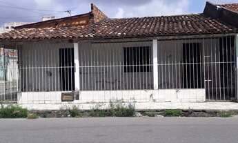 Imagem: 2 casas frente e fundo