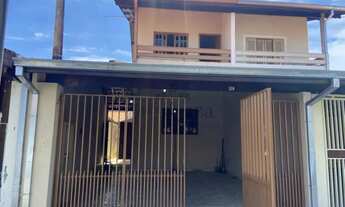 Imagem 2: Sobrado para aluguel tem 140 metros quadrados com 3 quartos