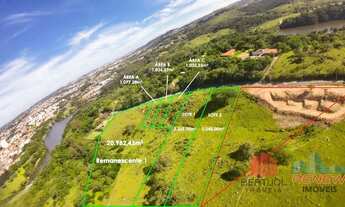 Imagem 2: Terreno à venda com 1.056,59 m² em Vinhedo/SP Localização estratégica