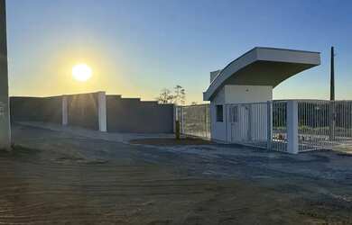 Imagem 4: Lotes na cidade de Araçoiaba - SP interior paulista