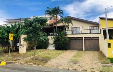 Imagem: Casa à venda com 2 suítes no Loteamento