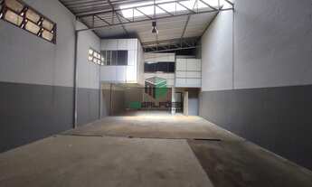 Imagem: Galpão para para aluguel no bairro Pedra