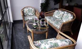 Imagem 6: Predio em Petrópolis