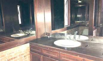 Imagem 2: Edifício nobre !!!