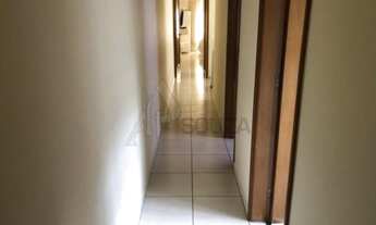 Imagem 4: Casa com 3 dormitorios , 1 suíte, repleto de armários, área gourmet, no Jardim São Paulo