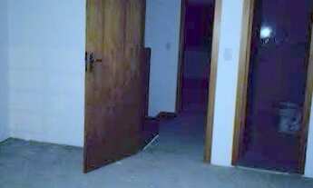 Imagem 6: Sobrado em condomínio Caminhos do Sol, no Guarujá em Porto Alegre, com 02 dormitórios (01