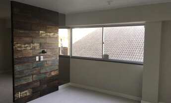 Imagem 2: CRICIúMA - Apartamento Padrão - Michel