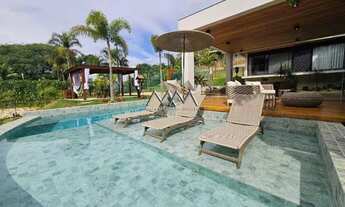 Imagem 3: Casa a Venda no Condomínio Condados da Lagoa com 4 Suítes 650m² de área construída e 2.14