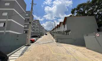 Imagem: Sobrado para venda tem 60 metros quadrados