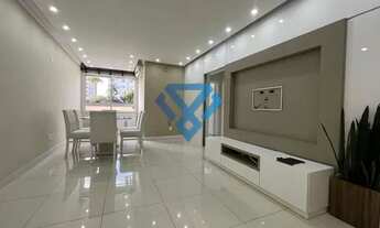 Imagem: Amplo apartamento com 3 dormitórios e semi-mobiliado