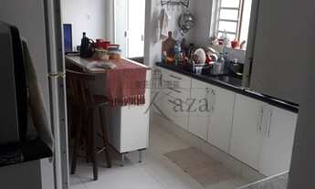 Imagem 2: Casa para venda com 125 metros quadrados com 3 quartos em Jardim Portugal - São José dos C