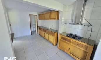 Imagem 4: EXCELENTE SOBRADO COM 04 DORMITÓRIOS NO CENTRO DE TRAMANDAÍ REF: 963