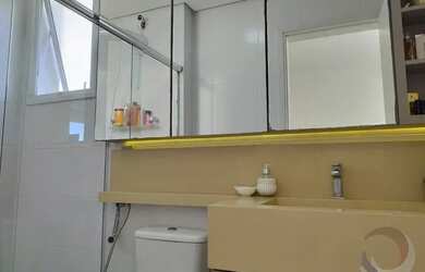 Imagem 6: Apartamento para venda possui 76 metros quadrados com 3 quartos em Rio Tavares - Florianóp