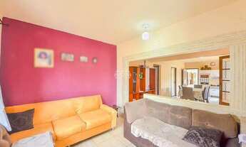 Imagem 3: Casa para venda tem 150 metros quadrados com 3 quartos em Novo Mundo - Curitiba - PR