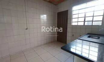 Imagem 6: Casa para alugar, 2 quartos, Osvaldo Rezende - Uberlândia/MG - R$ 900,00