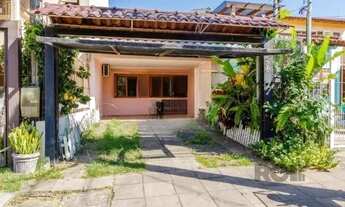 Imagem: PORTO ALEGRE - Casa Padrão - Aberta dos