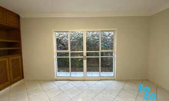 Imagem 2: Casa com 4 dormitórios à venda, 266 m² por R$ 990.000,00 - Centro - Uberlândia/MG