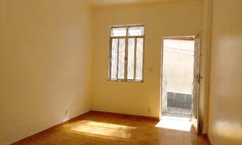 Imagem 4: Casa em Praça Seca 1 quarto