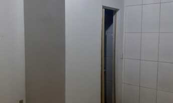 Imagem 2: Alugo Kitnet Casa em condomínio com 1 dormitório