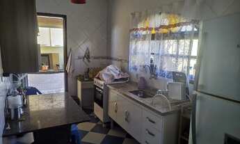 Imagem 4: Alugo casa com 2 qts 2 banheiros