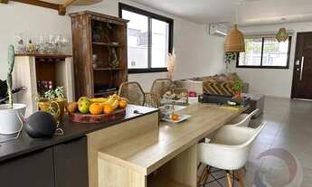 Imagem 4: Casa para venda possui 130 metros quadrados com 3 quartos em Campeche - Florianópolis - SC