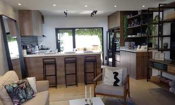 Imagem: Casa de Condomínio Fechado. Pronta para