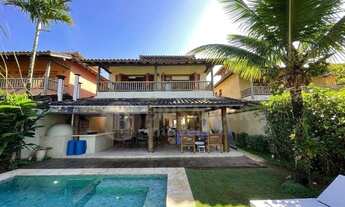 Imagem: Praia de barra do Una, condomínio de alto