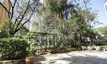 Imagem 6: Condomínio clube no miolo de Moema Pássaros