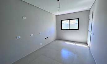 Imagem 4: Lindo sobrado no centro de Quatro Barras