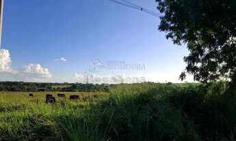 Imagem: Sitio Barra Funda 1 encravado na Fazenda