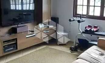 Imagem 4: Casa com 2 quartos/dormitórios no bairro Praia de Fora, em Palhoça- SC