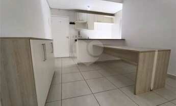 Imagem 3: Casa à venda ou para alugar com 3 quartos, sendo 1 suíte, no condomínio Edifício Alpha Par