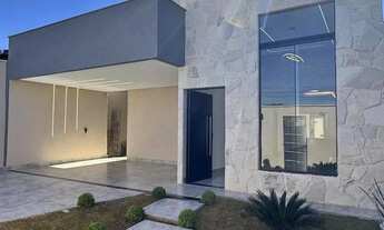 Imagem: Casa com Piscina à Venda no Setor Finsocial