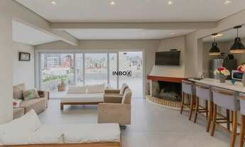 Imagem 2: Cobertura Exclusiva com Piscina e Churrasqueira - 1 Vaga e Muito Espaço