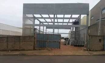 Imagem 2: Barracão Comercial para locação no Jardim Marivan com aproximados 525m2 de area construida