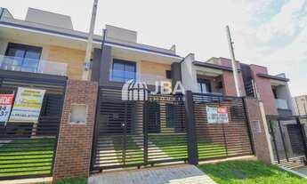 Imagem 2: Sobrado triplex para venda tem 177 m2 com 3 quartos sendo 1 suíte - Curitiba - PR