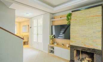 Imagem 2: Casa em condomínio de 127m² no bairro Teresópolis