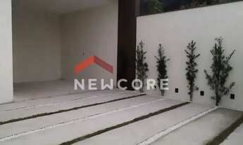 Imagem 2: Sobrado em Rua Presidente Campos Salles - Glória - Joinville/SC