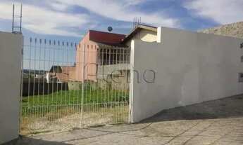 Imagem: Terreno à Venda com 300 m² localizado