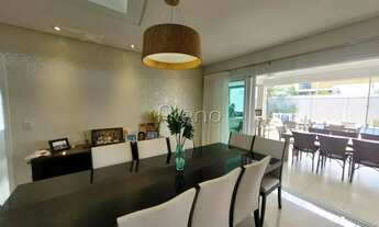 Imagem 6: Casa à venda em Campinas, Ville Sainte Hélène, com 4 suítes, com 345.69 m², Village Sainte