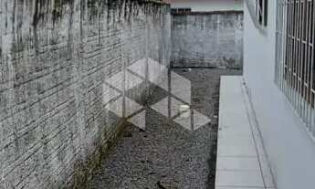 Imagem 6: Casa com 2 quartos/dormitórios no bairro Praia de Fora, em Palhoça- SC