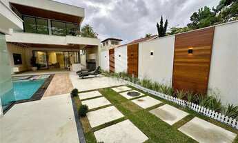 Imagem: Casa à venda com 208,00m² e 4 quartos